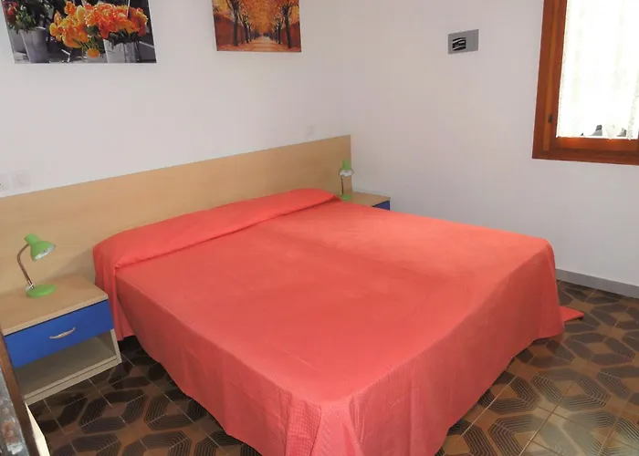 In A With Private Garden 公寓 比比翁