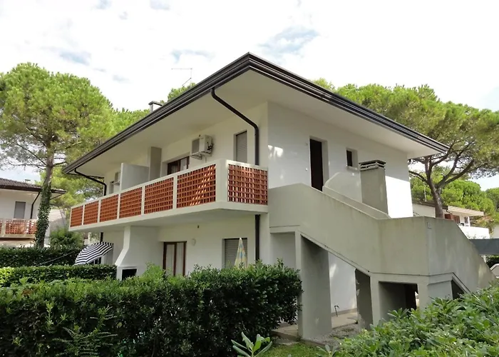 公寓 In A With Private Garden 比比翁